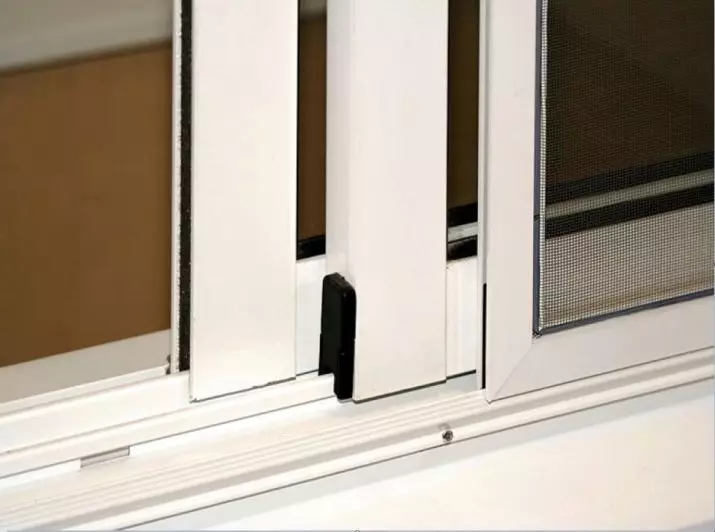 Mosquiteras en el balcón y la logia: malla deslizante en ventanas de balcón, mosquitos para la logia en marcos de aluminio, elija redes anti-mosquitis de insectos en un balcón de hierro 10022_9