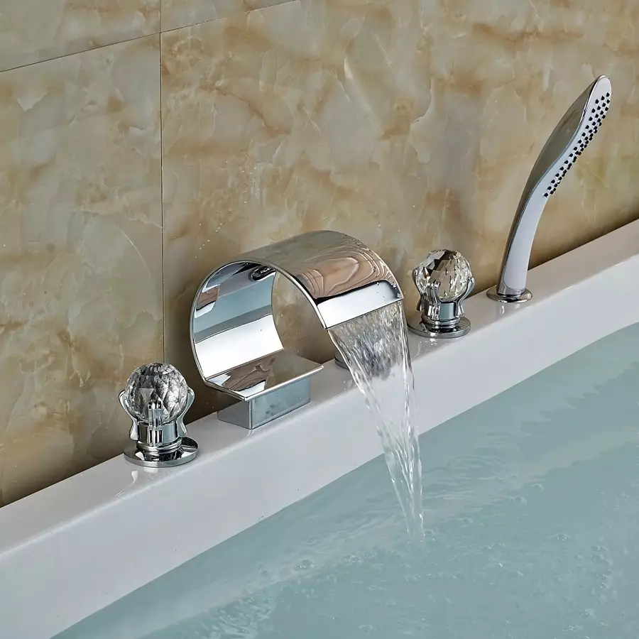 Soul Mixer (83 fotografií): Prehľad sprchových systémov s flexibilným zavlažovaním môže, rohové žeriav a multifunkčné spínače, iné 10048_59