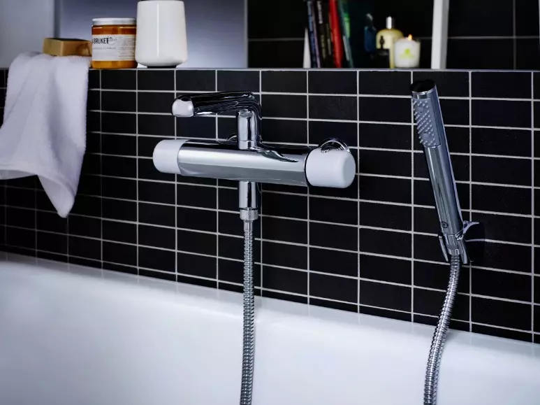 Soul Mixer (83 photos): Overview of shower systems with flexible watering can, corner crane and multifunction switches, other 10048_68
