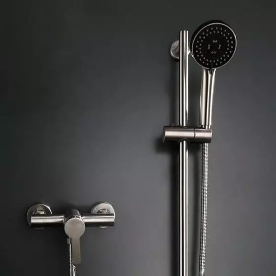 Směšovač Soul (83 fotek): Přehled sprchových systémů s flexibilním zavlažovacím plechovkou, rohovým jeřábem a multifunkčními spínači, jiné 10048_77