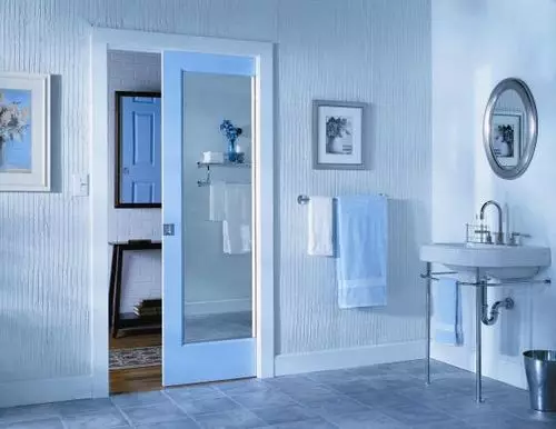 Schiebetüren im Badezimmer (42 Fotos): Türen und Coupé, Tipps zur Auswahl von Interroom-Türen im Badezimmer 10059_10