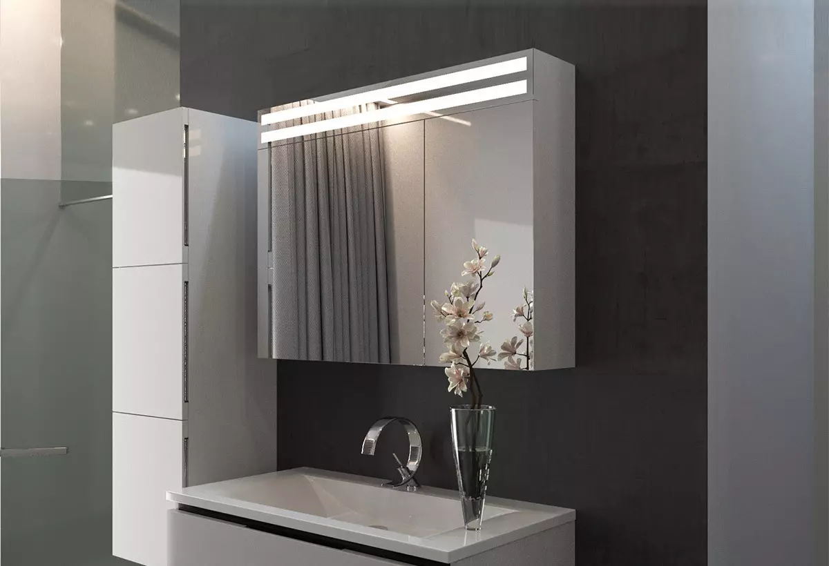 Espejo con iluminado en el baño (100 fotos): espejos con cinta LED 60, 90, 110 y 120 cm, la elección de los espejos cosméticos grandes y caros 10061_13