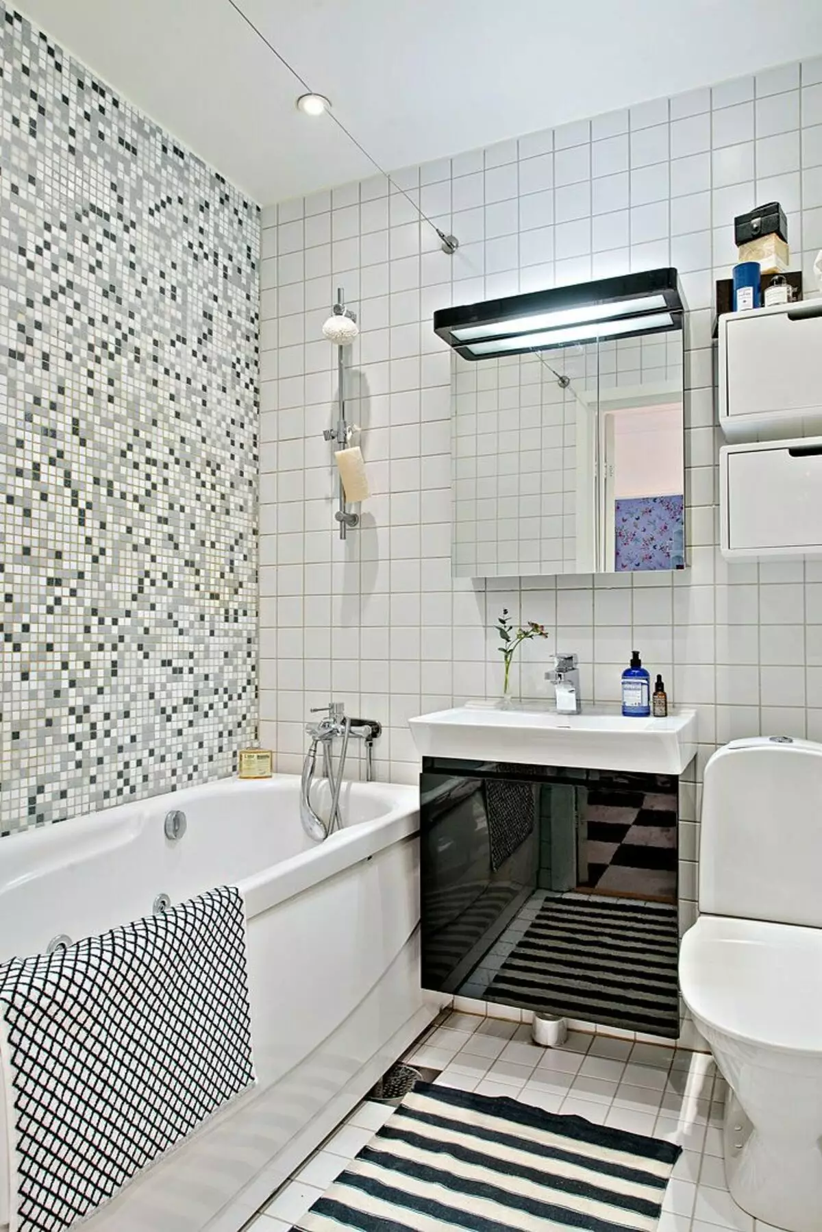 выбрать плитку в маленькую ванную комнату