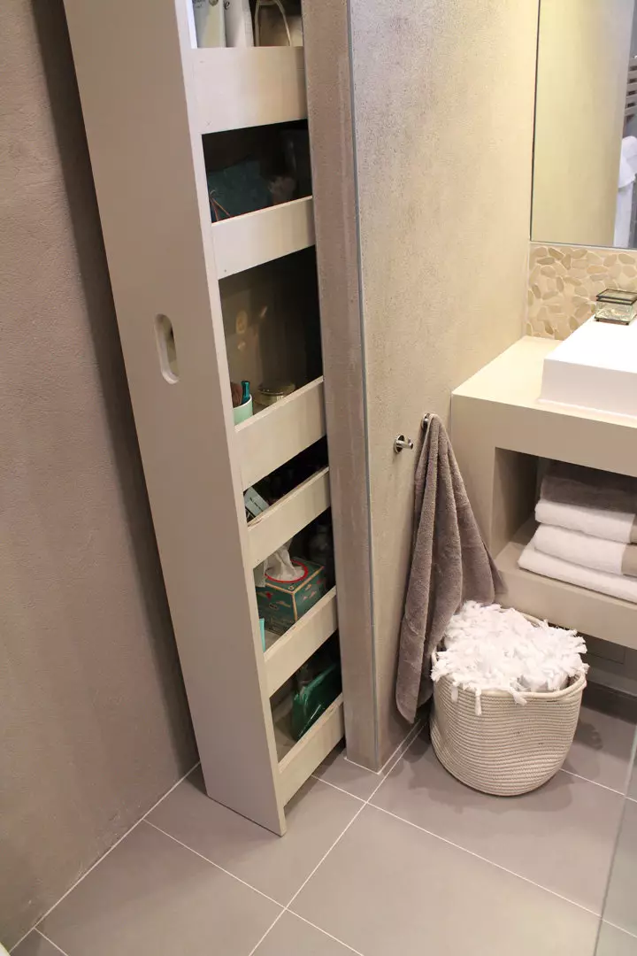 Desain kamar mandi dikombinasikan dengan toilet persegi ke-3. M (76 foto): Kamar mandi desain interior dengan mesin cuci, meletakkan ruangan kecil 10068_54