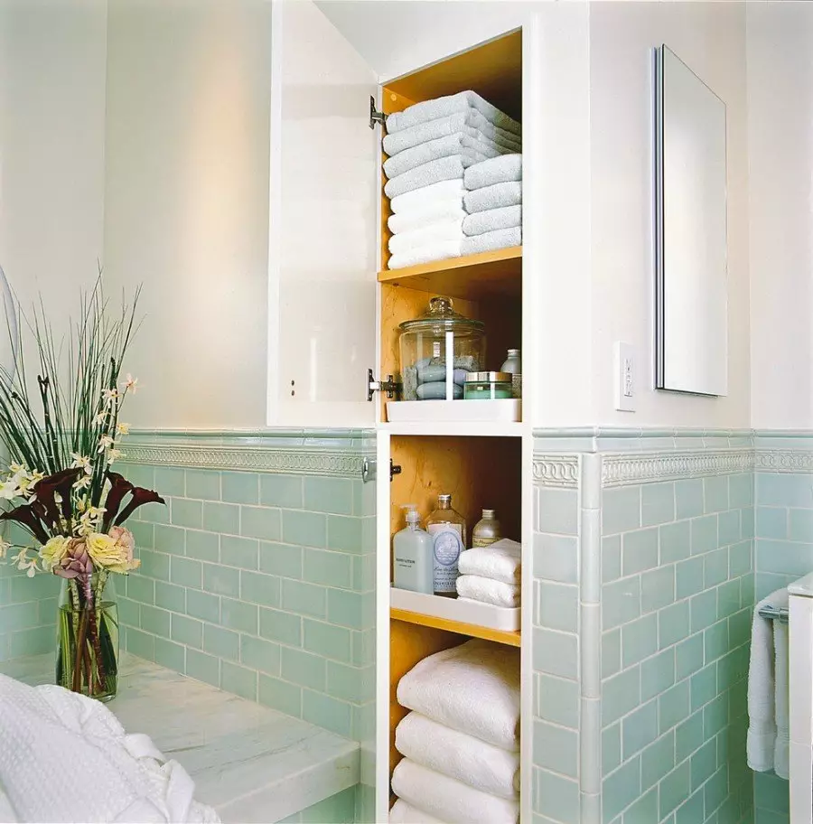 Design del bagno combinato con 3a struttura quadrata. M (76 foto): bagno interno bagno con lavatrice, posa una piccola stanza 10068_55