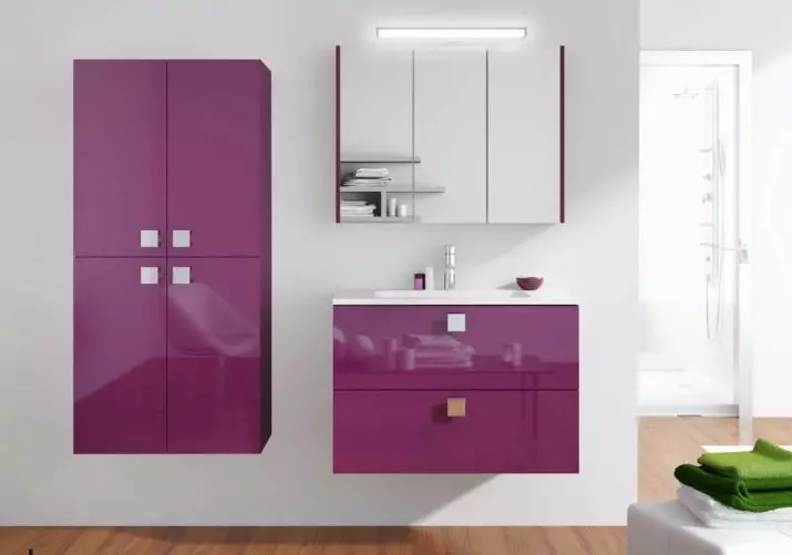 Skříně bez zrcadla pro koupelny: Zvolte namontované bílé a jiné barevné skříňky, kombinace nástěnné skříně s společným interiérem koupelny 10071_15
