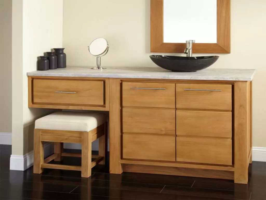 Ντουλάπια χωρίς καθρέφτη για μπάνια: Επιλέξτε τοποθετημένο λευκό και άλλα έγχρωμα ντουλάπια, συνδυασμός ενός ντουλαπιού τοίχου με ένα κοινό εσωτερικό μπάνιο 10071_5