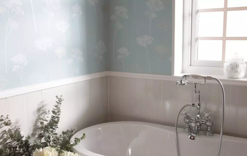 Painéis de casa de banho (90 fotos): Acabamento com painéis acrílicos resistentes a umidade, Aquapanel deslizante com desenho, Reviews 10075_33
