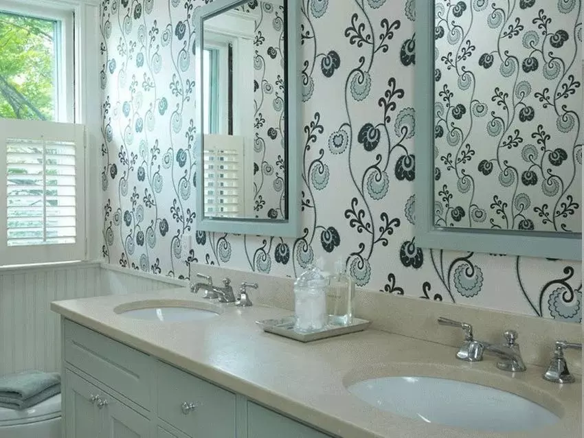 Filem pelekat diri untuk bilik mandi: Ciri-ciri filem PVC untuk bilik, hiasan dinding dengan filem vinil kalis air 10111_31