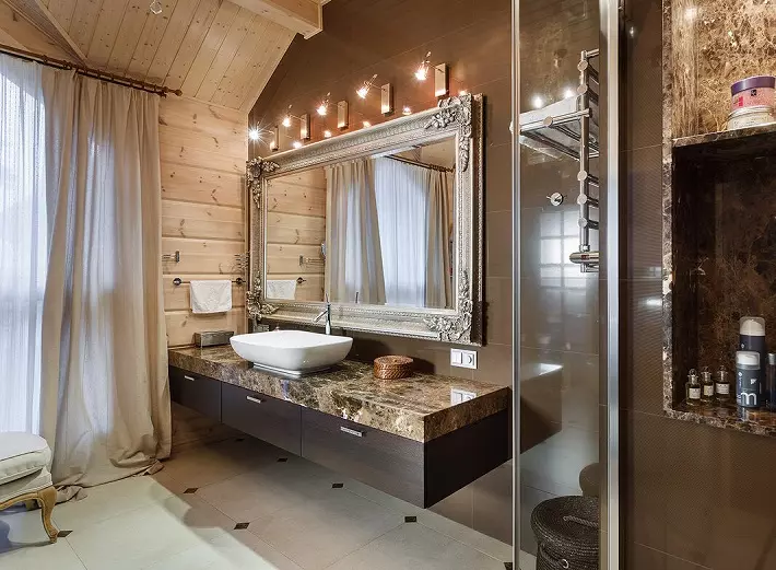 Ванна кімната в дерев'яному будинку (97 фото): дизайн і обробка душової в будинку з бруса, цікаві рішення для інтер'єру, варіанти облаштування 10138_68