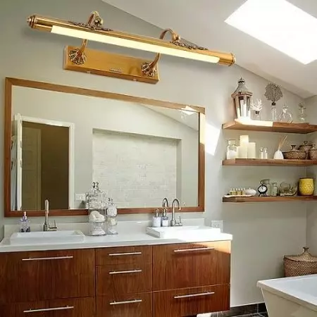 Belysning för spegeln i badrummet: Hur man väljer en lampa i badrummet för en 45 cm spegel och 80x80 cm? Belysning med hjälp av sconce och andra alternativ 10141_72