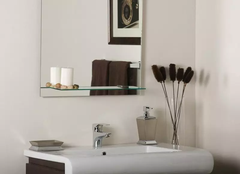 Design de banheiro sem vaso sanitário (37 fotos): Design do quarto 170x170 e colocando outros tamanhos 10149_23