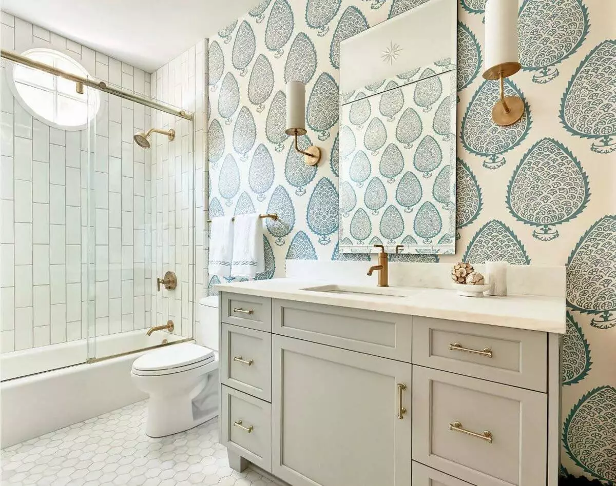浴室壁纸（120张照片）：防水照片壁纸的特点，可用于浴室的可清洗防潮自粘壁纸和玻璃器皿。什么更适合？评论 10155_10