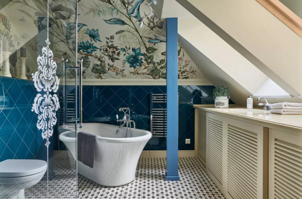 Háttérkép a fürdőszobában (120 fotók): A vízálló fotó tapéta, mosható nedvességálló öntapadós tapéta és üvegáruk a fürdőszobában. Milyen jobban illeszkedik? Vélemény 10155_31
