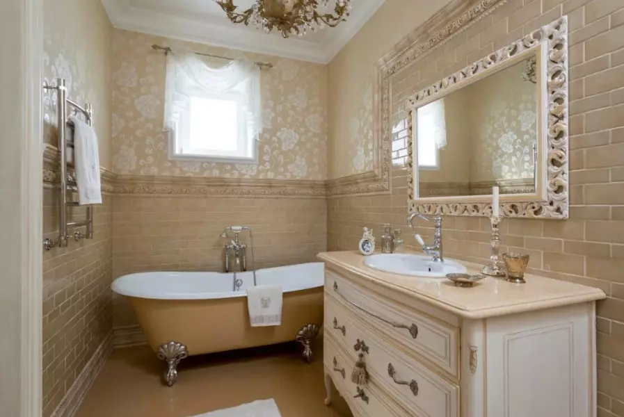 Tapeta v koupelně (120 fotografií): Vlastnosti vodotěsné fotky tapety, omyvatelná samolepicí stěna odolná proti vlhkosti a sklo pro koupelnu. Co je lepší? Recenze 10155_94