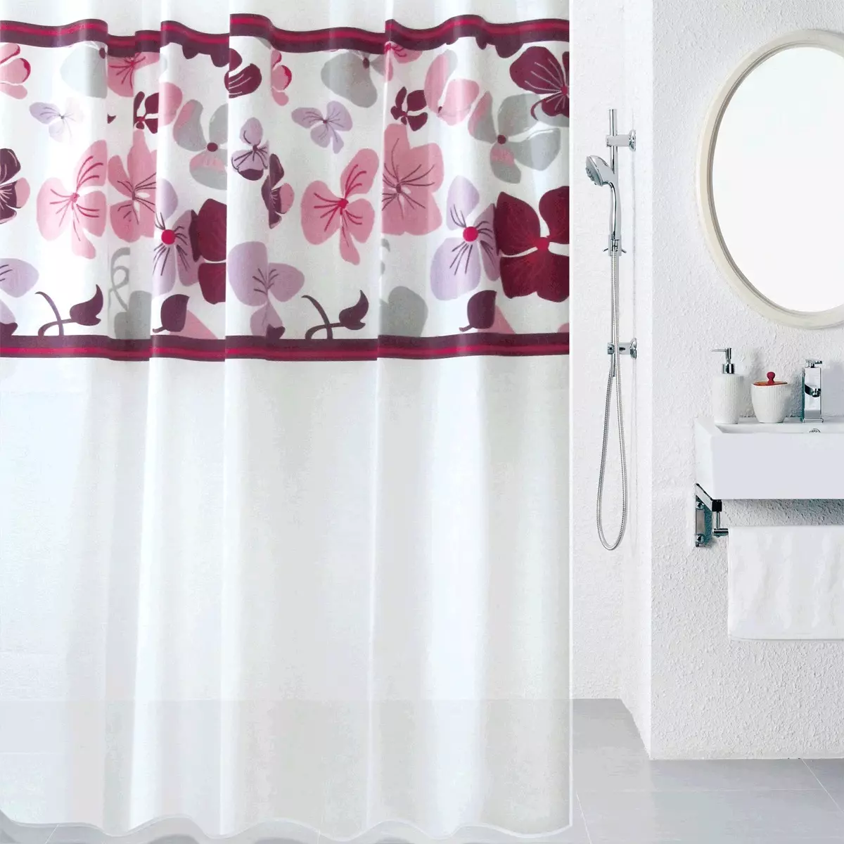 Badkar gardiner (100 bilder): Textilvattenavvisande gardiner, storlekar, vikning och transparenta, rullade och fototraktorer, från IKEA och andra 10162_4