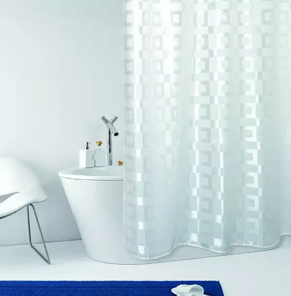 Badkar gardiner (100 bilder): Textilvattenavvisande gardiner, storlekar, vikning och transparenta, rullade och fototraktorer, från IKEA och andra 10162_60