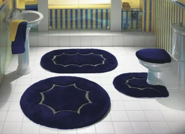 Bathroom decor (grianghraif 68): bhalla decoring roghanna agus smaointe decor urláir. Conas a athbhunú ina riser? 10166_68