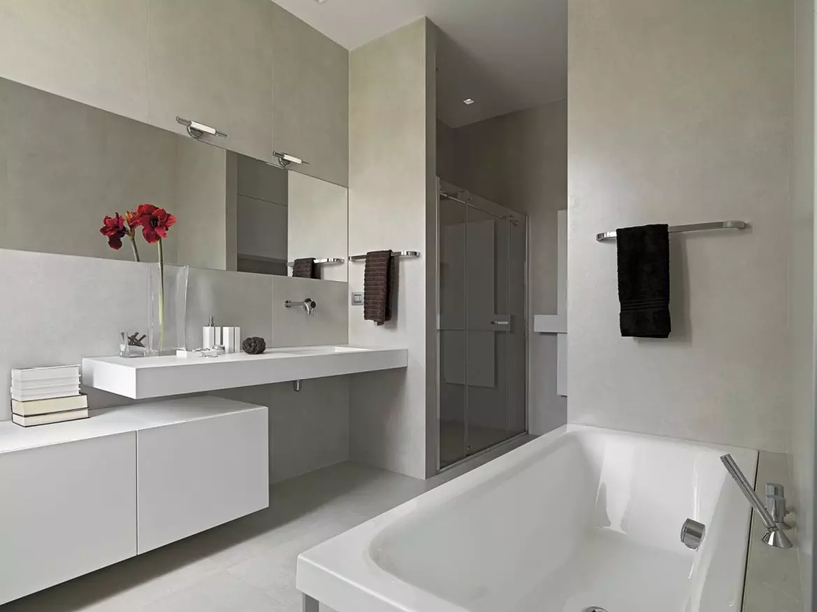 Fürdőszoba (165 fotók): Bath és zuhanyzó egy szobában. Gyönyörű és stílusos példák. A szervezőt választjuk. Ergonómia lehetőségek, tervezés 10167_11