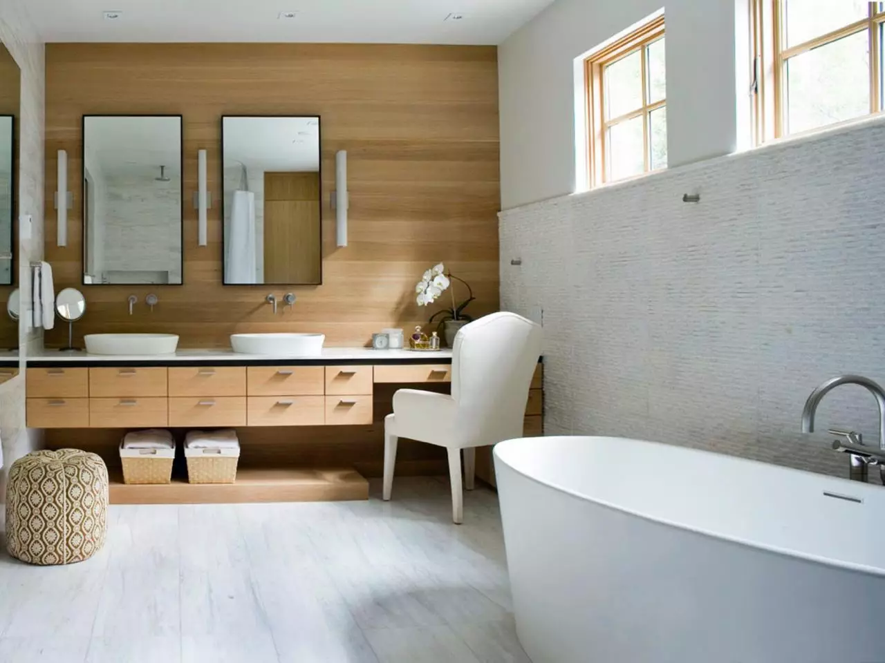 Kupaonica (165 fotografija): Kupaonica i tuš u jednoj sobi. Lijepi i elegantni primjeri. Odabrali smo organizator. Opcije ergonomije, dizajn 10167_74