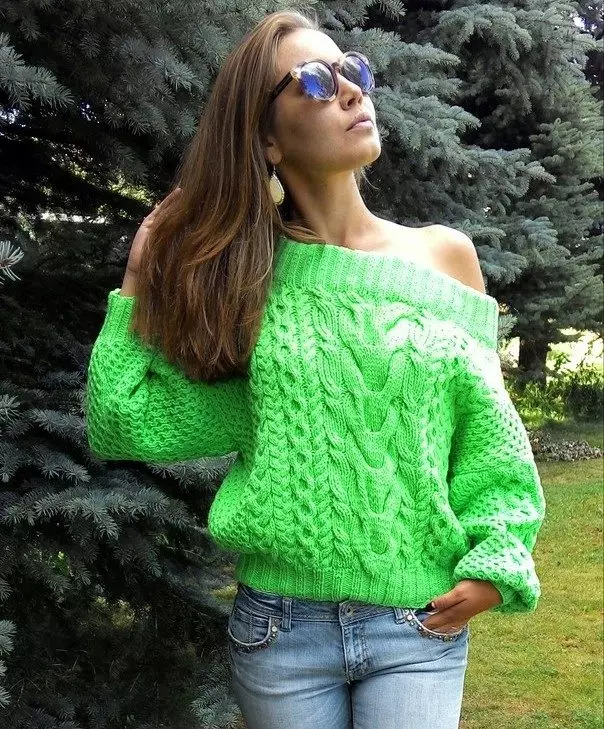 Sweater Roundan (foto 53): Gịnị bụ Rouser Swerder (Rubin), sweta si na Roupan 1016_38