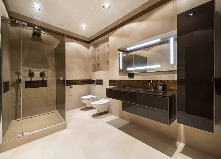 Дизайн великої ванної кімнати (75 фото): приклади в інтер'єрі, варіанти проектів 10183_34