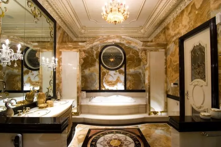 Kamar mandi marmer (98 foto): Mandi marmer dalam desain ruangan, kombinasi marmer putih dan kayu di kamar mandi, contoh interior 10185_95