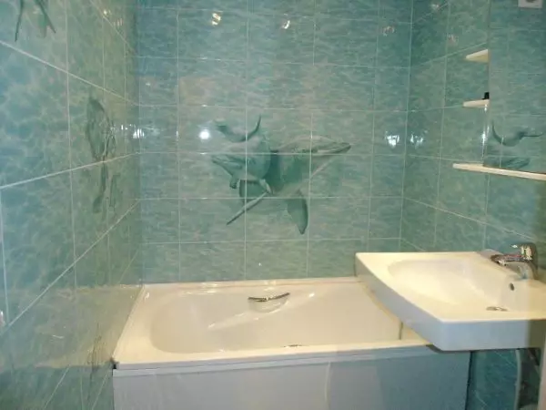 Обшивка на банята (106 снимки): Опции. Как да се разделят стените? Избор на довършителни материали: сайдинг, PVC, облицовка и други видове 10190_16