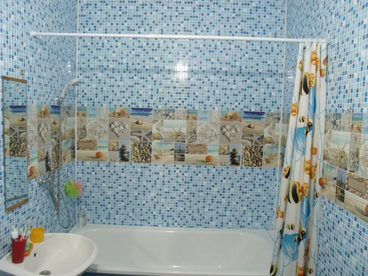 Обшивка на банята (106 снимки): Опции. Как да се разделят стените? Избор на довършителни материали: сайдинг, PVC, облицовка и други видове 10190_26