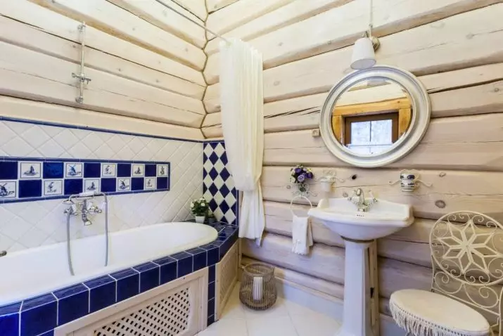 Fehér fürdőszoba (84 fotó): Szoba kialakítása fehér árnyalatokban, fényes ékezetekkel. Modern belsőépítészeti ötletek kis fehér fürdőszoba betétekkel 10191_84