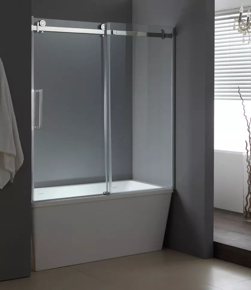 Banyo için sürgülü perdeler: plastik ekran ve geri çekilebilir duş, köşe ve diğer modeller 10192_25