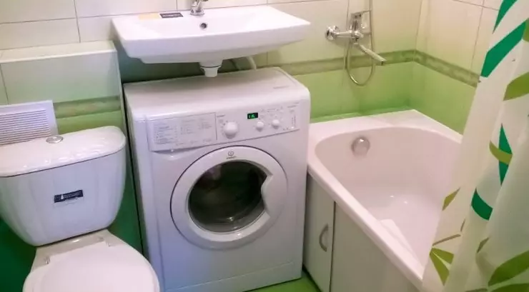 Badezimmerdesign mit einer Waschmaschine mit einer Fläche von 4 km. M (46 Fotos): Badprojekt mit WC und Waschmaschine, erfolgreiche Planung 10199_9