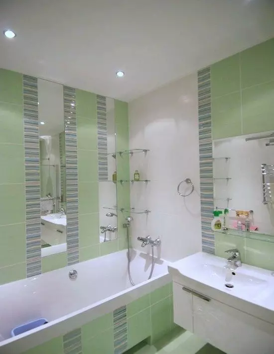 Badeværelse design 2 kvadratmeter. M (72 billeder): Badeværelsesprojekter uden toiletskål. Interiørmuligheder. Efterbehandling materialer 10201_56