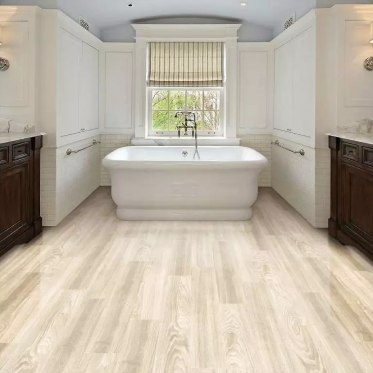 Ламінат для ванної кімнати: вологостійкий пластиковий, вініловий і інші різновиди на стіну і для підлоги. Відгуки 10204_54