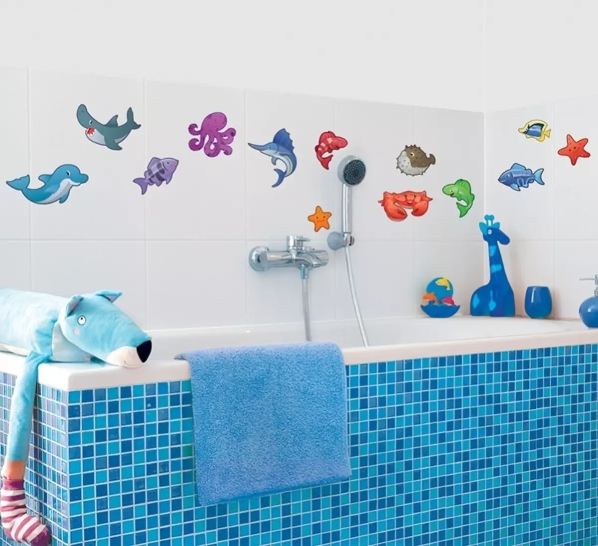 Stiker kamar mandi: stiker dinding tahan air di kamar mandi, vinil, silikon dan stiker dekoratif lainnya 10206_2