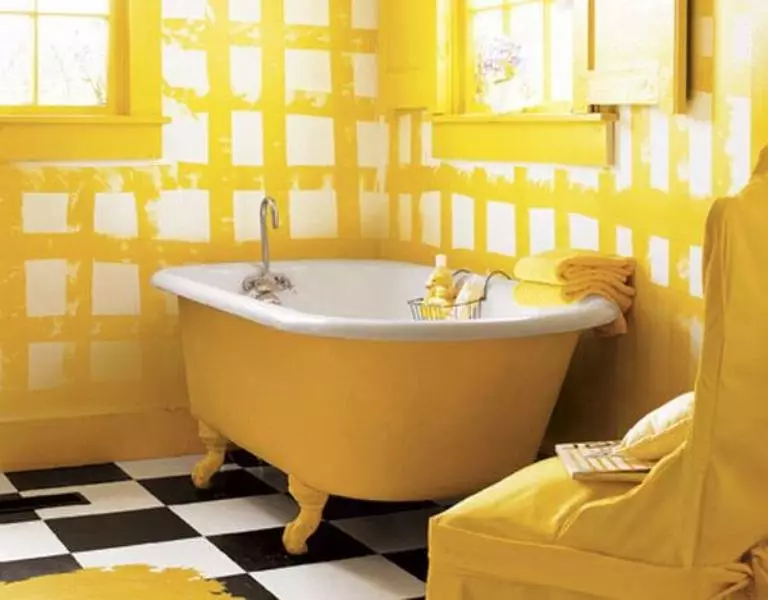 Phòng tắm (97 ảnh): Chọn tốt hơn là gì? Hẹp và rộng, màu và trắng, tắm 120x70, 140x70 cm và các kích cỡ khác, loại 10217_36