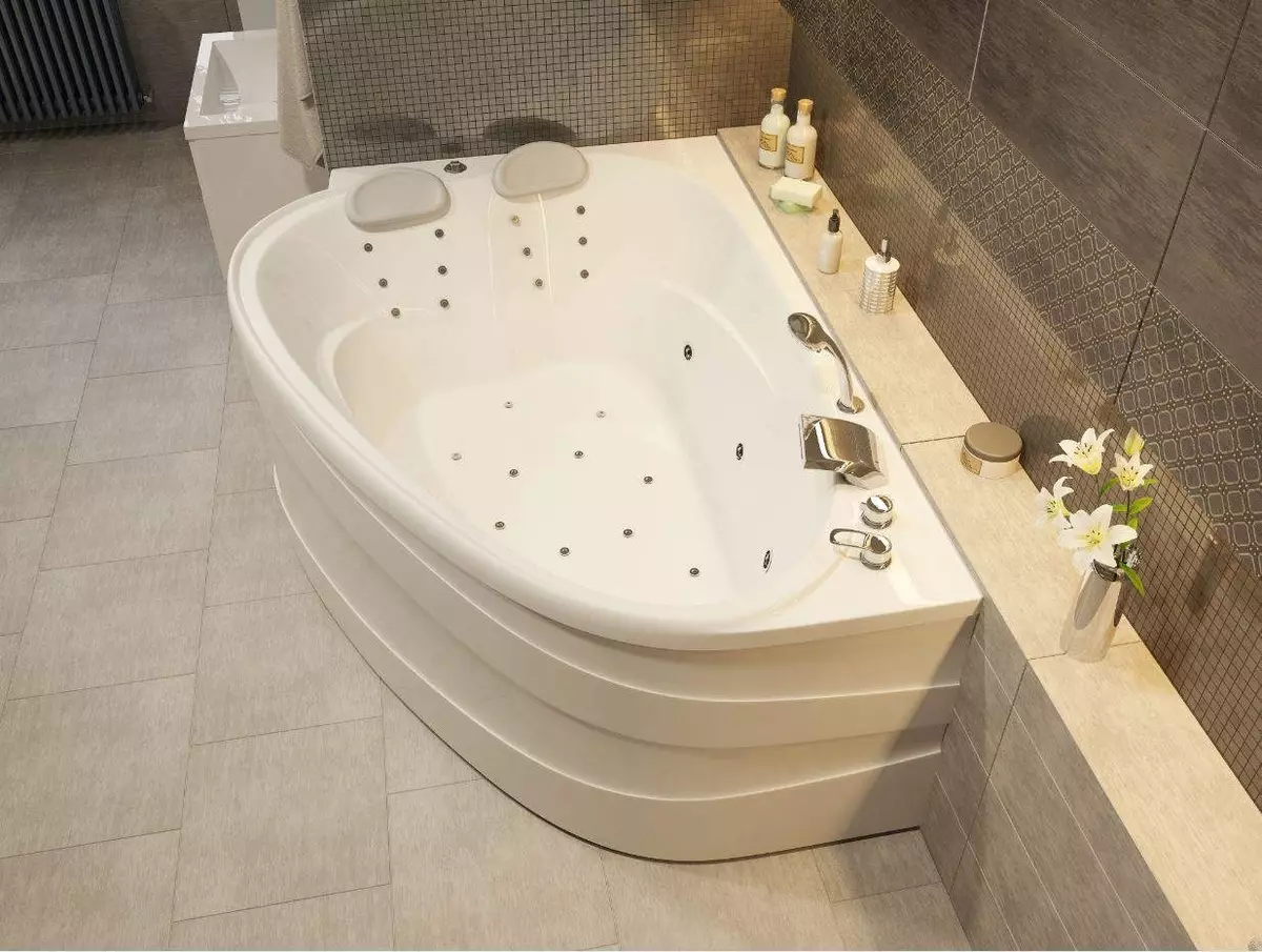 Phòng tắm (97 ảnh): Chọn tốt hơn là gì? Hẹp và rộng, màu và trắng, tắm 120x70, 140x70 cm và các kích cỡ khác, loại 10217_9