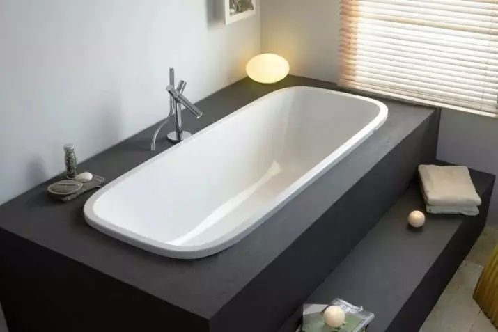 Baths (97 foto): Apa sing luwih apik kanggo milih? Sempit lan sudhut, warnane lan putih, adus 120x70, 140x70 cm lan ukuran liyane, jinis 10217_95