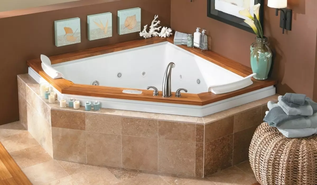 角浴（101張照片）：浴室設計配有角浴，不對稱，大的雙和小，彩色型號，金屬型號，帶有水力按摩器 10219_53