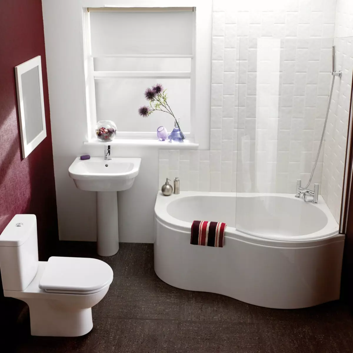 أحواض صغيرة: أحجام مصغرة حمام. نصائح لاختيار حمام صغير، والأمثلة من الحمامات صغيرة الحجم في المناطق الداخلية 10223_4