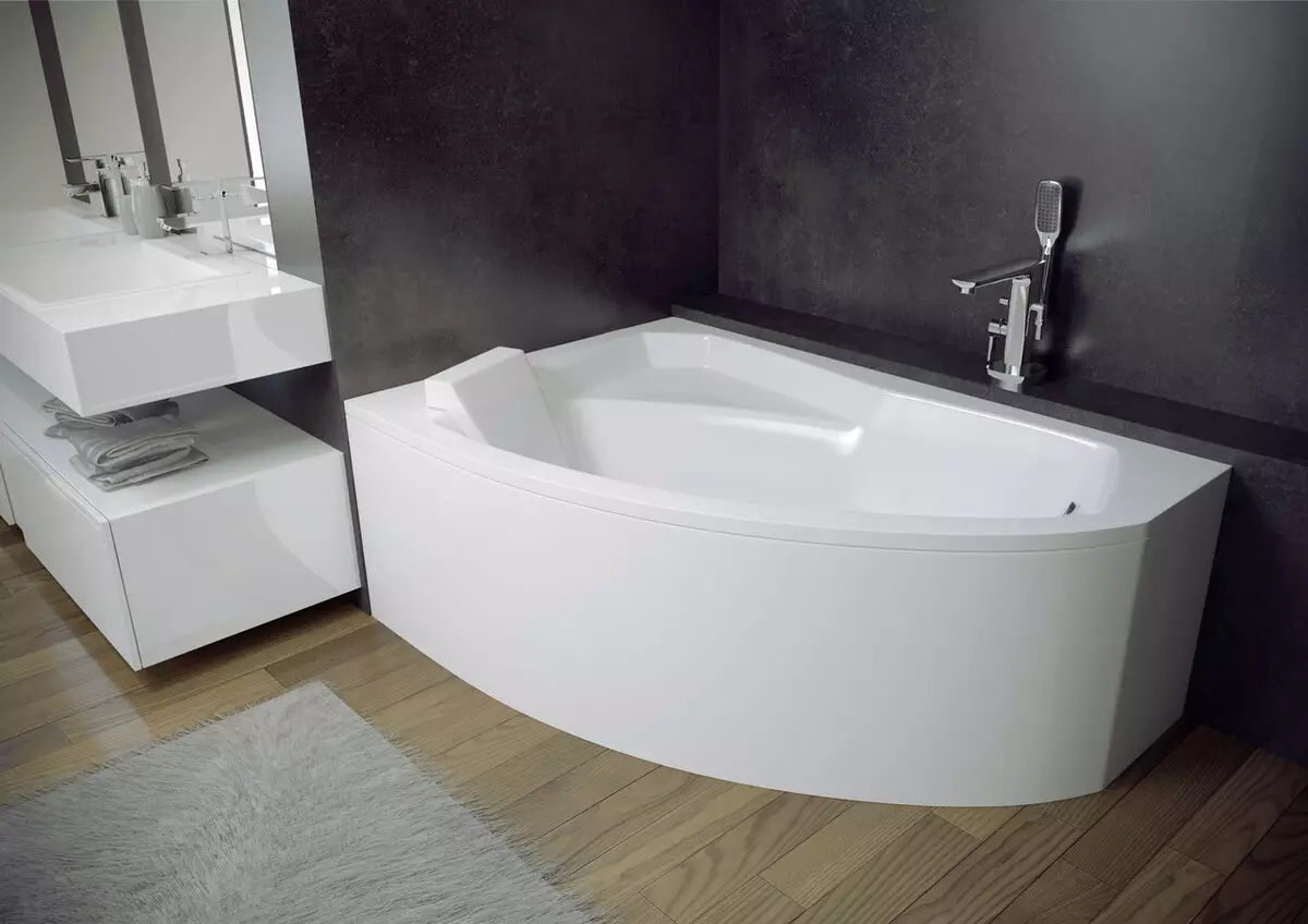 Poucas bañeiras: tamaños de mini-baño. Consellos para escoller un pequeno baño, exemplos de baños compactos no interior 10223_45
