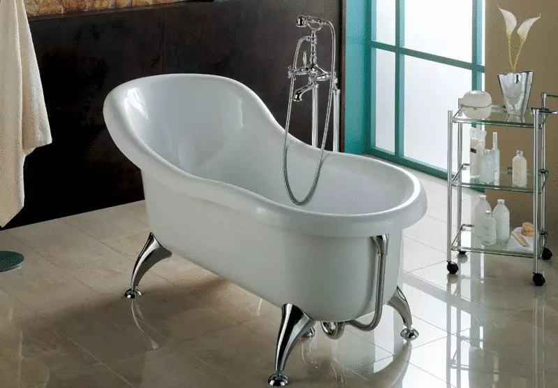 Little bathtubs: mini-bath sizes. Tips for choosing a small bath, examples of compact baths in the interior 10223_53