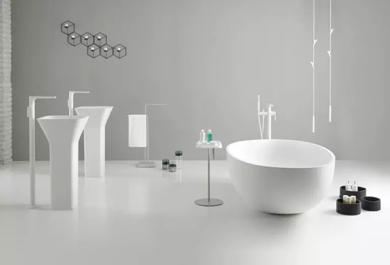 小さな浴槽：ミニバスサイズ。小さな浴を選ぶためのヒント、内部のコンパクトな浴の例 10223_85