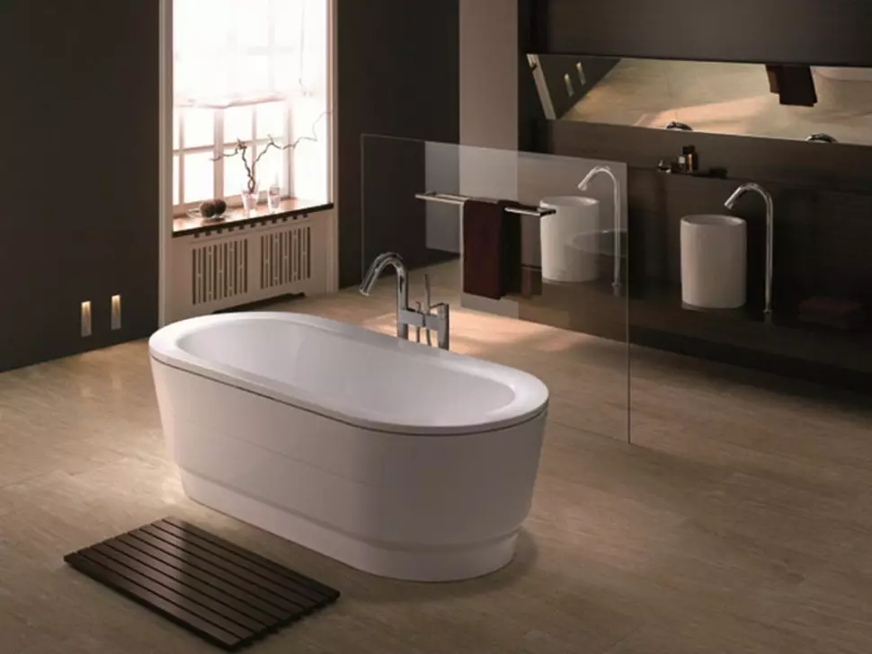 Baños de acero: modelos de baños 150x70, 170x70 cm y otros tamaños. Pros y contras de baños de acero inoxidable. Propiedad de la propiedad 10224_3