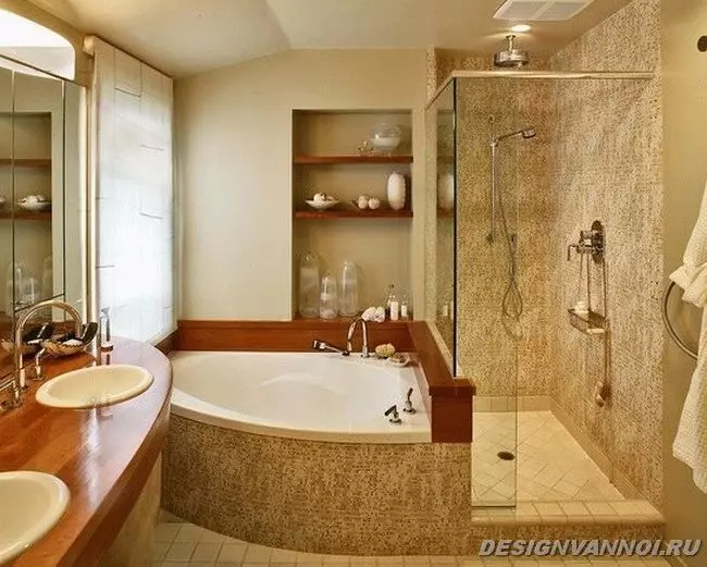 Γωνιακά μπάνια στο μπάνιο (79 φωτογραφίες): Εσωτερικές επιλογές σχεδίασης με γωνιακό μπάνιο, όμορφες ιδέες 10233_11