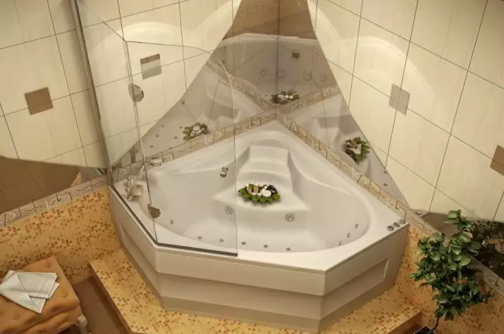 Вуглавыя ванны ў ваннай пакоі (79 фота): варыянты дызайну інтэр'еру з кутняй ваннай, прыгожыя ідэі 10233_74