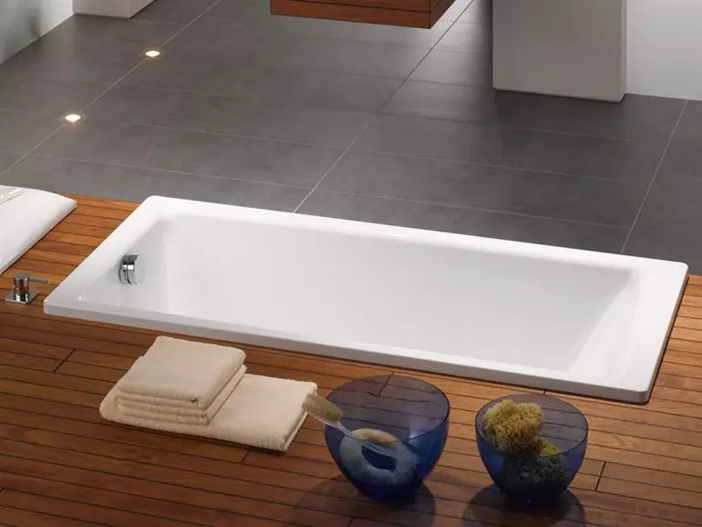 Metal baths: 140x70 cm and 150x70 cm, 170x70 cm and other standard dimensions. How much bath weighs? Advantages and disadvantages 10250_13