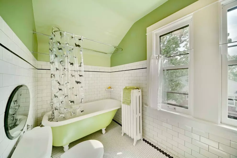 Phòng tắm kim loại: 140x70 cm và 150x70 cm, 170x70 cm và các kích thước tiêu chuẩn khác. Bao nhiêu bồn tắm nặng? Ưu điểm và nhược điểm 10250_54