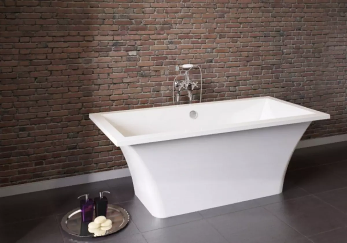 Мешани мермерни бањи: добрите и лошите страни на мермерни бањи. Аголни бањи направени од фрлен вештачки мермер и други модели. Клиенти Осврти 10263_67
