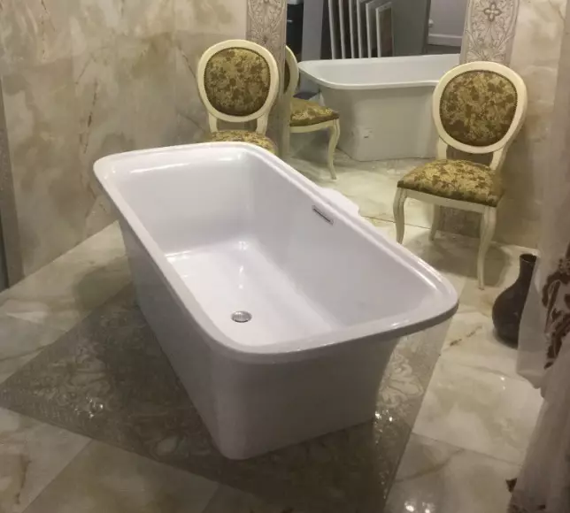 混合大理石浴：大理石浴缸的優點和缺點。角浴由鑄造人造大理石和其他型號製成。顧客評論 10263_85